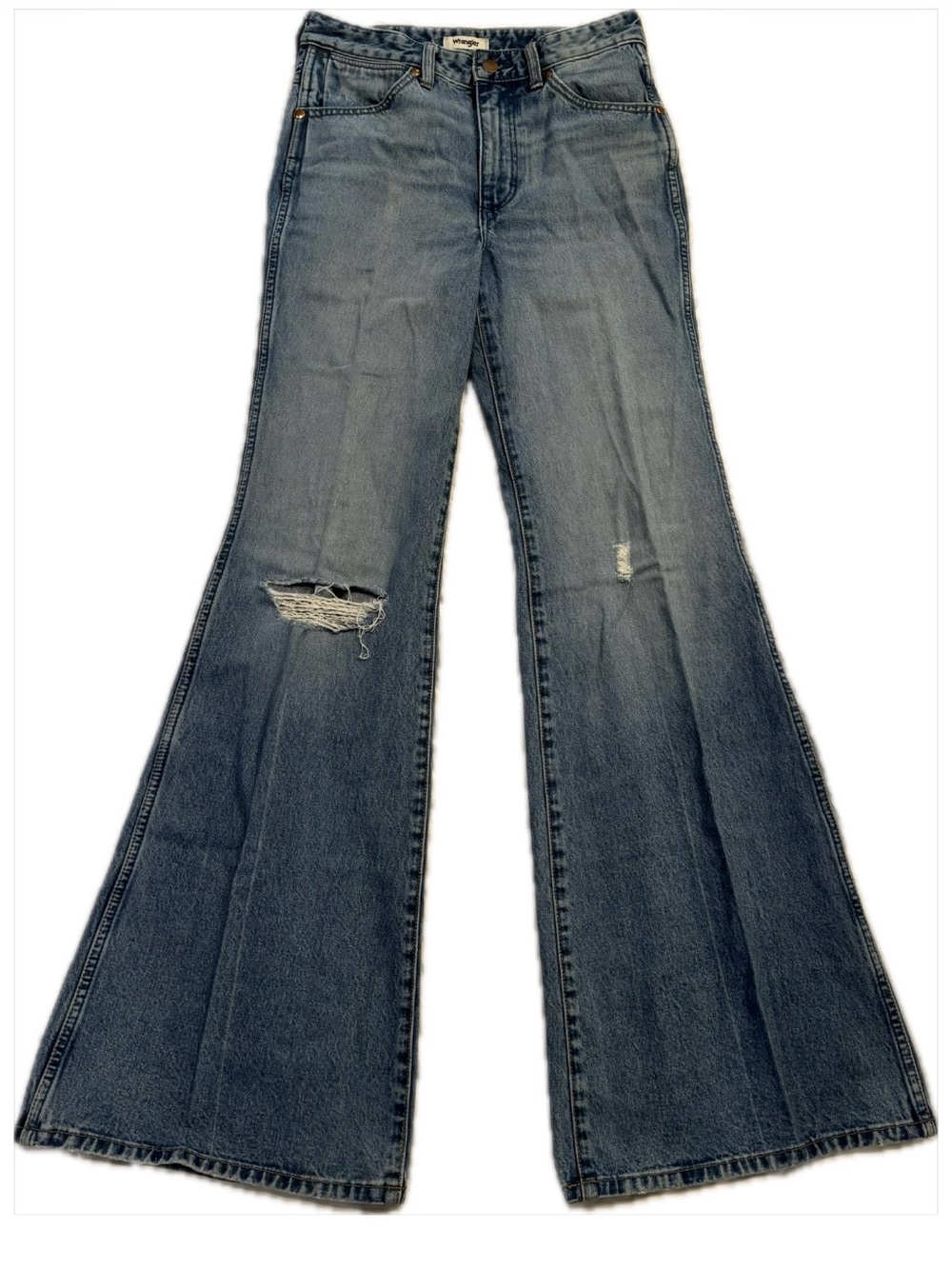 Wrangler Women’s Blue Distressed Flare Jeans SZ. 26”x34”